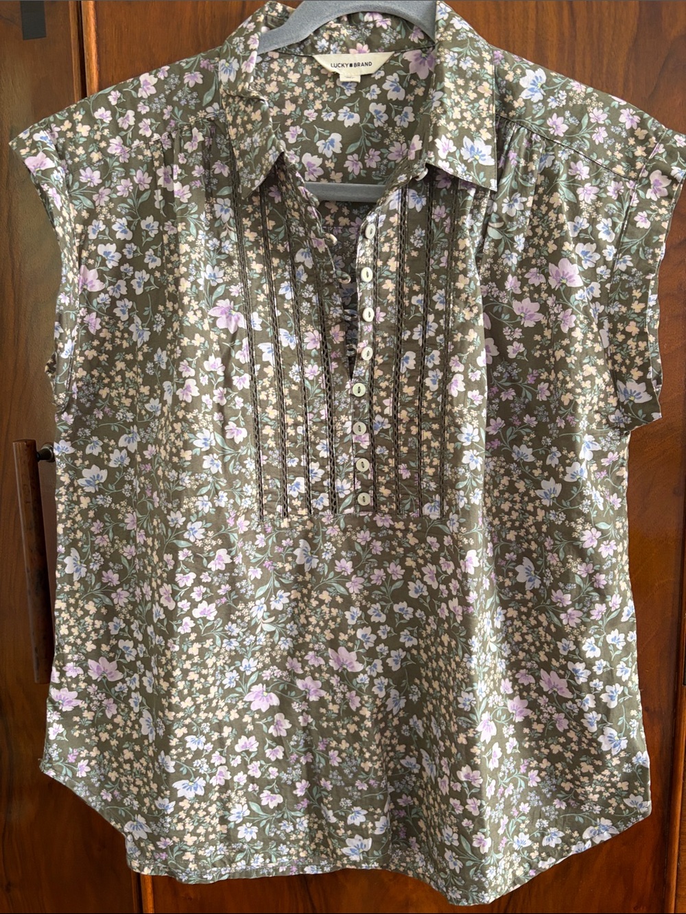 Lucky Brand Olive Green Floral Pintuck Button Blouse